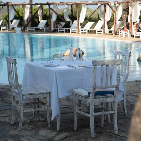 Felix Hotels - Galanias Hotel & Retreat Bari Sardo Exterior foto