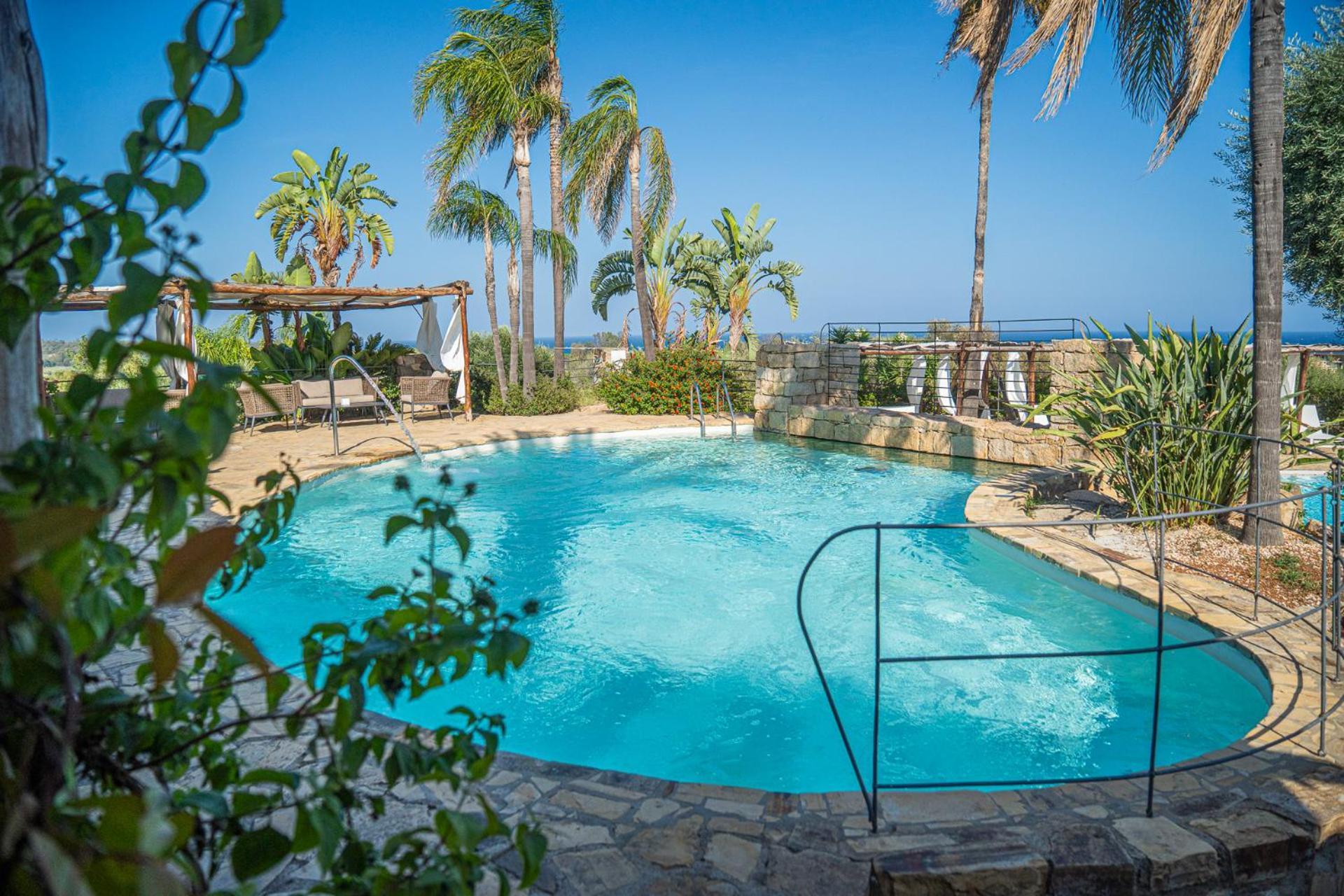 Felix Hotels - Galanias Hotel & Retreat Bari Sardo Exterior foto